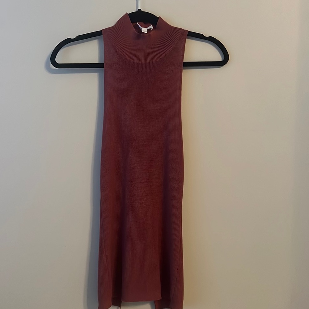 Leith Mock Neck Lace Up Back Sleeveless Tank. XS.